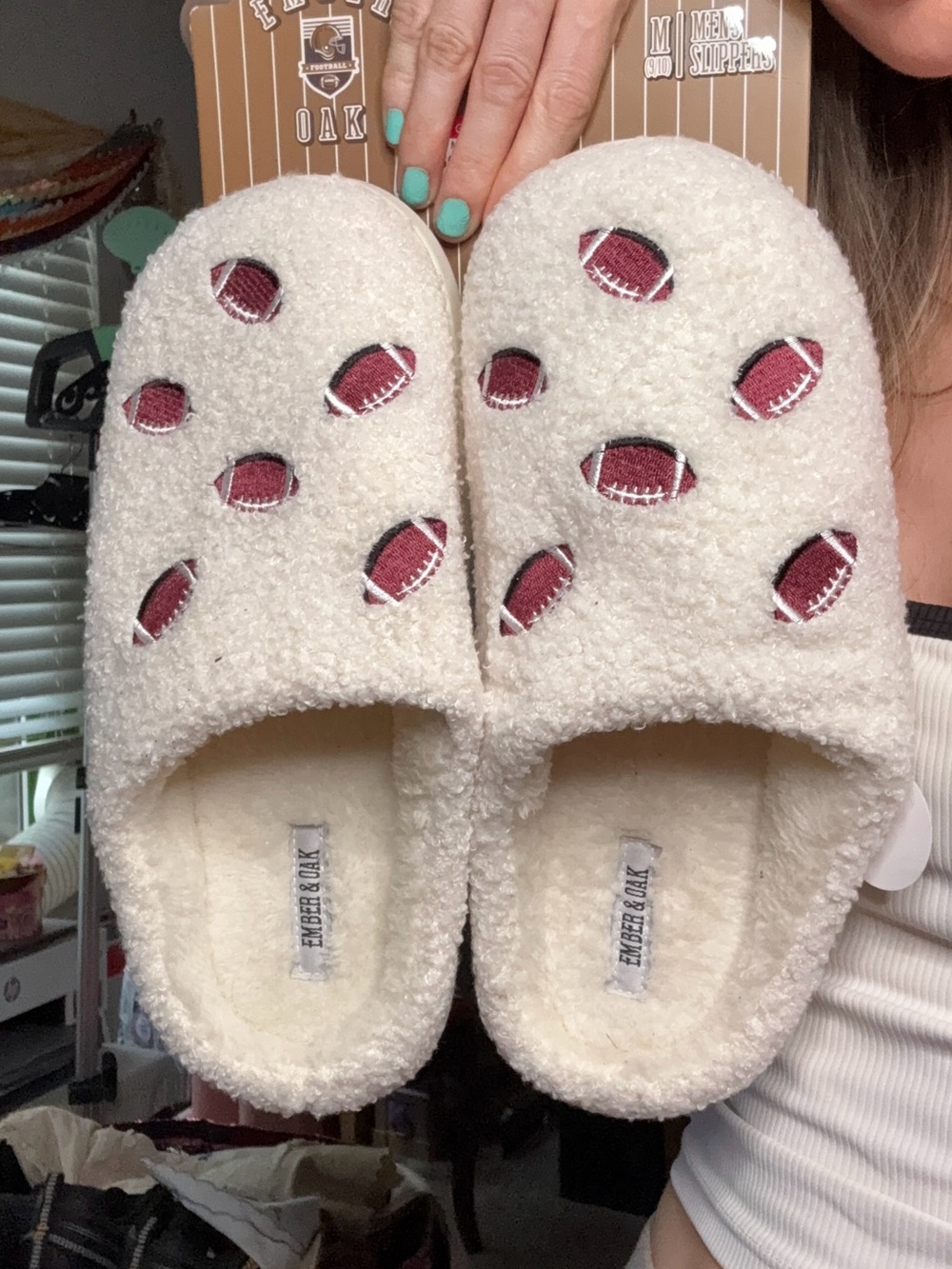 NFL Cream Sherpa Slip-On Slippers with Football Appliqués 9/10